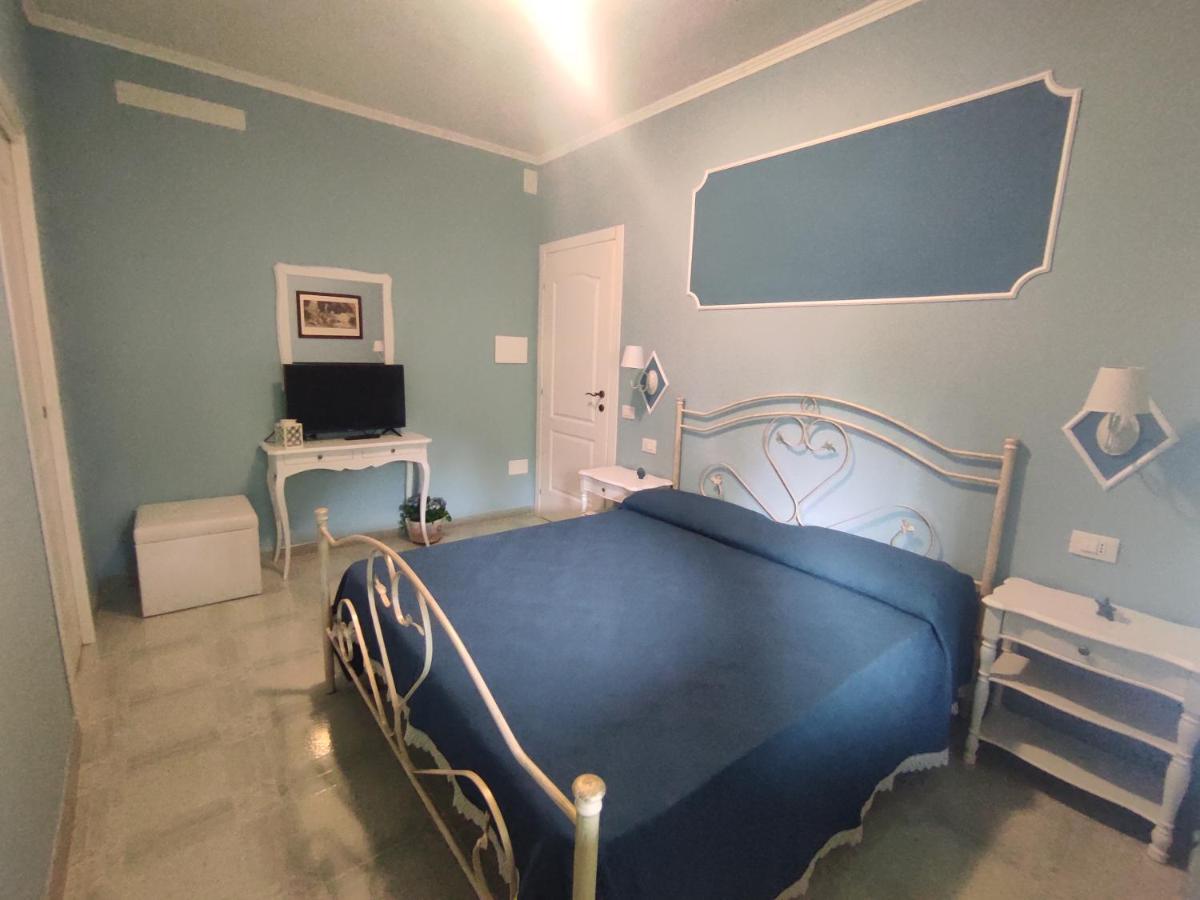 マラテーア Il Ruscello Bed & Breakfast エクステリア 写真
