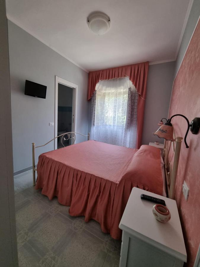マラテーア Il Ruscello Bed & Breakfast エクステリア 写真