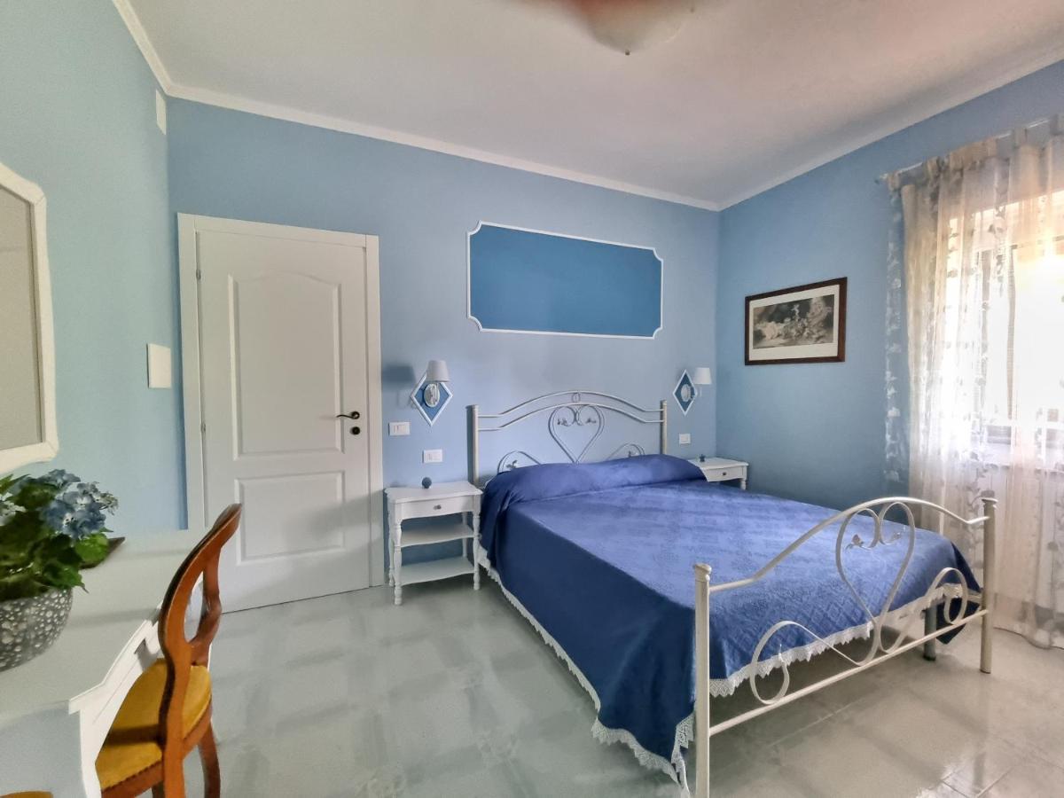 マラテーア Il Ruscello Bed & Breakfast エクステリア 写真