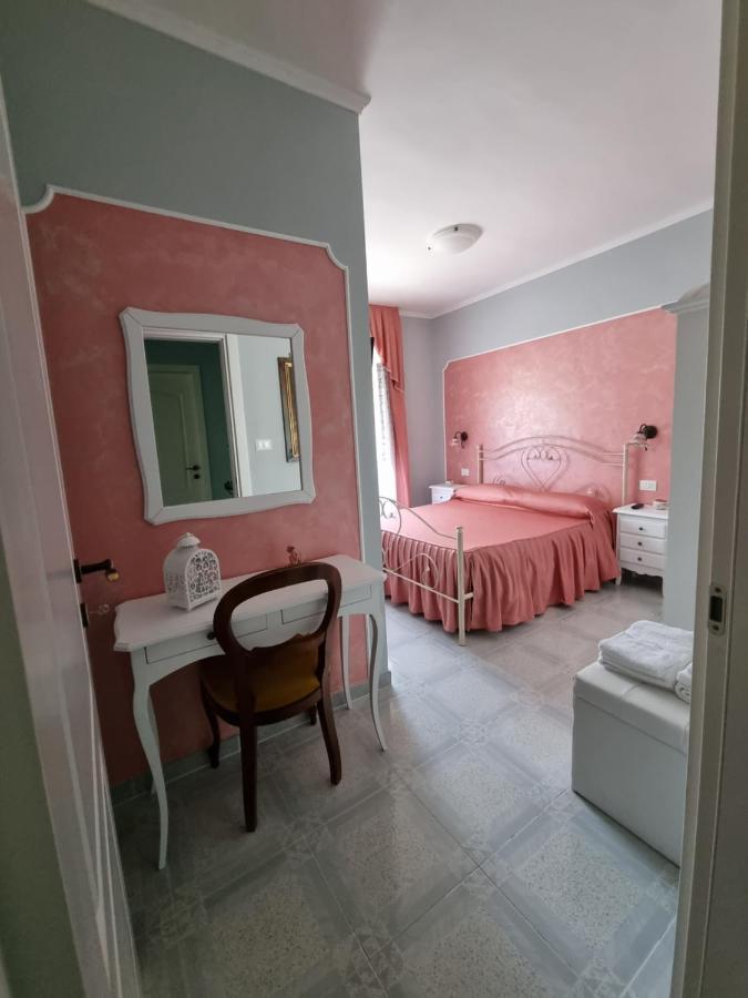 マラテーア Il Ruscello Bed & Breakfast エクステリア 写真