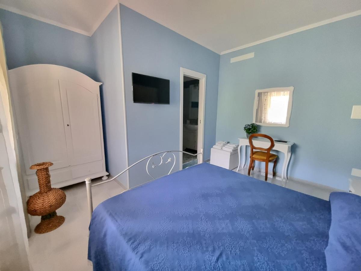 マラテーア Il Ruscello Bed & Breakfast エクステリア 写真
